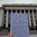 Апеляційна скарга стосовно рішення Суду першої інстанції щодо заміни довічного ув'язнення на строкове покарання від 15 до 20 років (Зразок)
